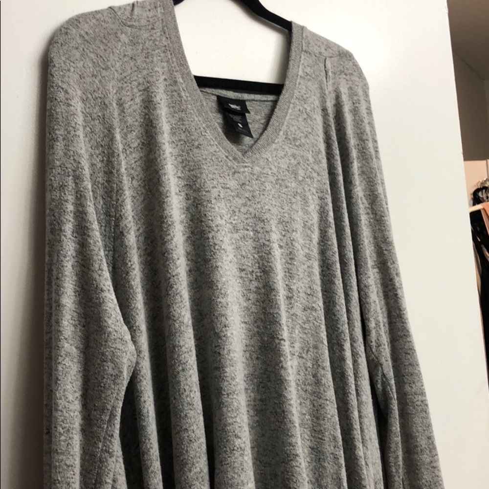 Oversized comfy gray sweater pullover with hood